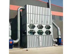 工业粉尘吸收除尘辅助设备布袋除尘器小型除尘装置脉冲布袋除尘器图1